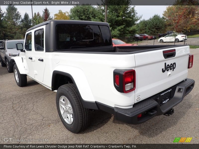 Bright White / Black 2023 Jeep Gladiator Sport 4x4