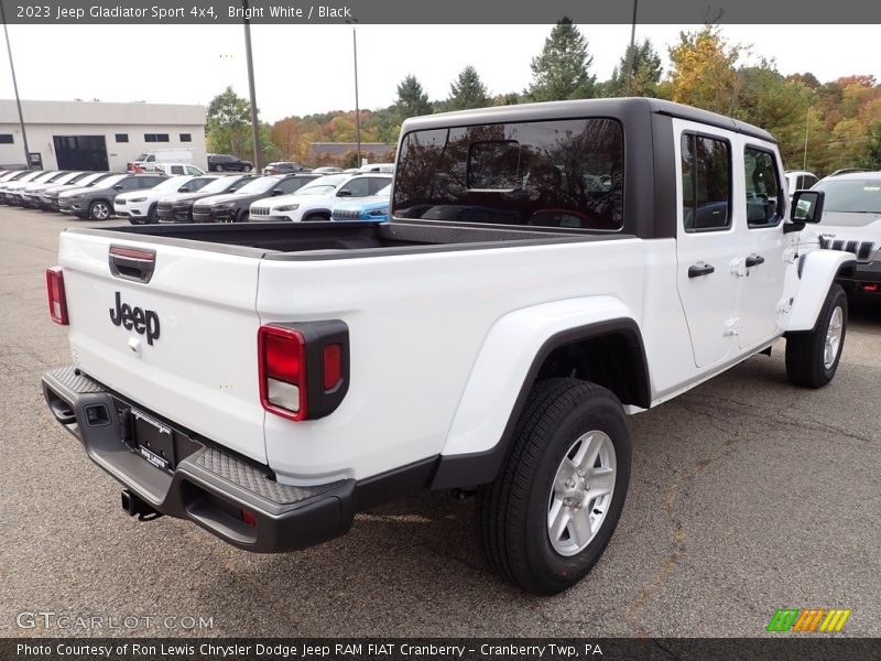 Bright White / Black 2023 Jeep Gladiator Sport 4x4