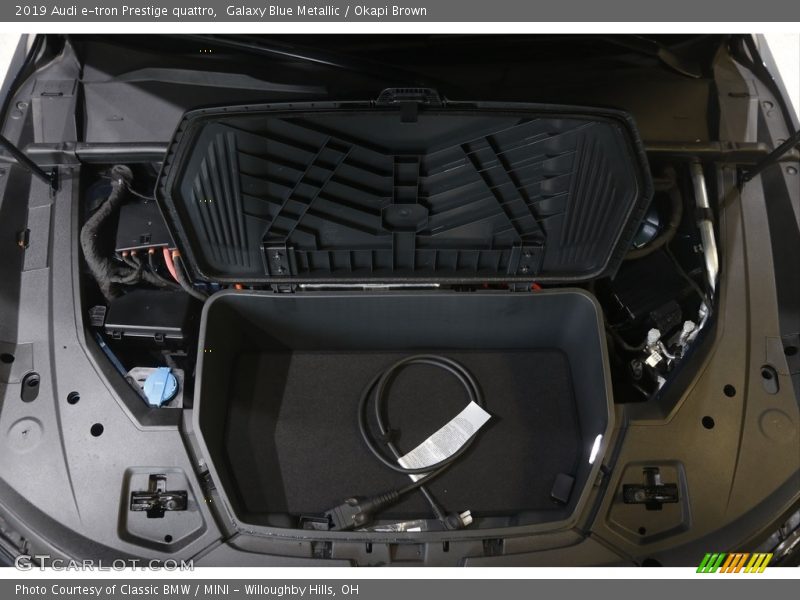 2019 e-tron Prestige quattro Trunk