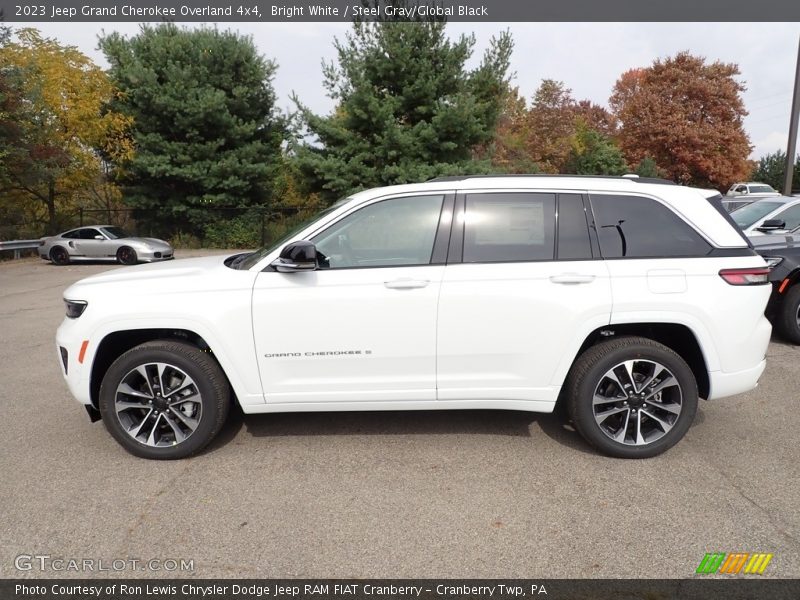  2023 Grand Cherokee Overland 4x4 Bright White