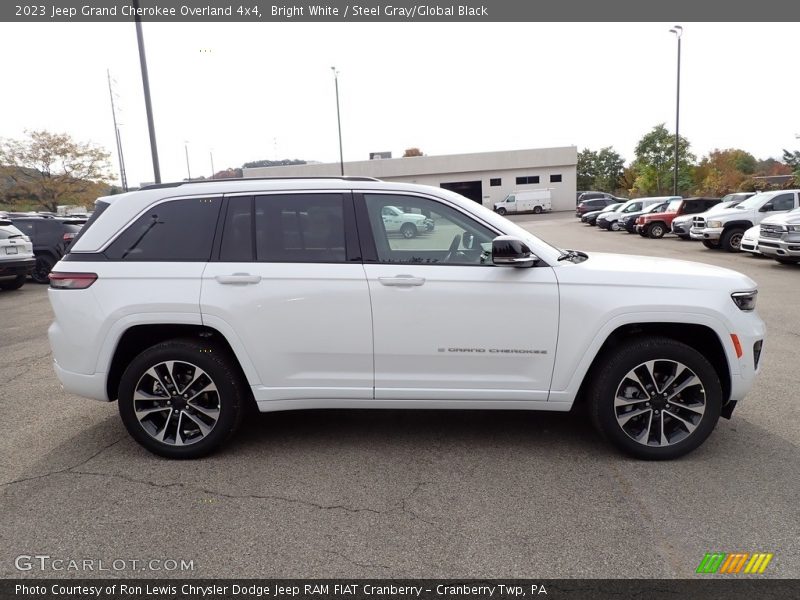 Bright White / Steel Gray/Global Black 2023 Jeep Grand Cherokee Overland 4x4