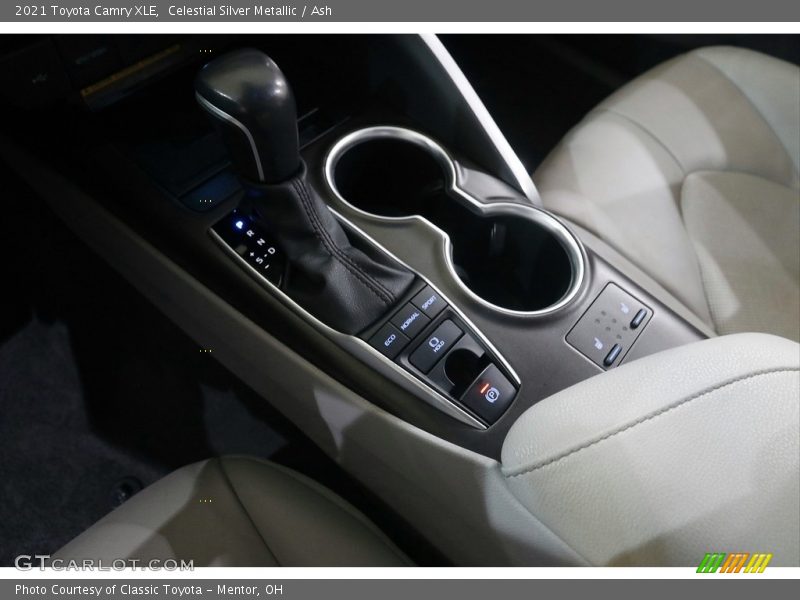  2021 Camry XLE 8 Speed Automatic Shifter