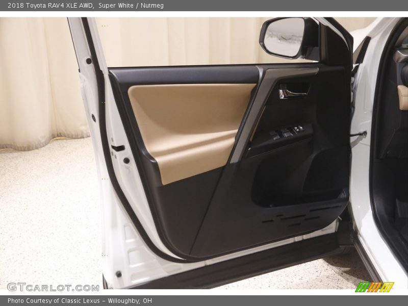 Super White / Nutmeg 2018 Toyota RAV4 XLE AWD
