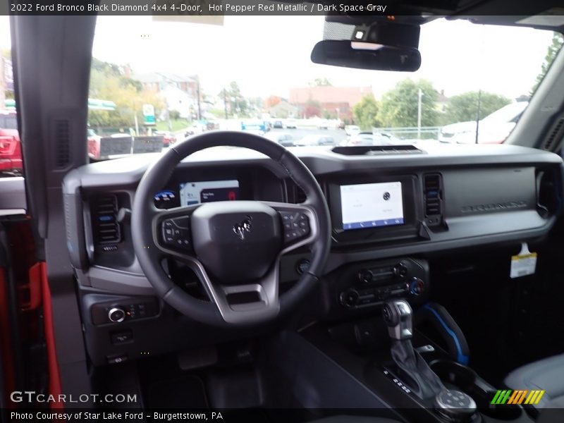 Hot Pepper Red Metallic / Dark Space Gray 2022 Ford Bronco Black Diamond 4x4 4-Door