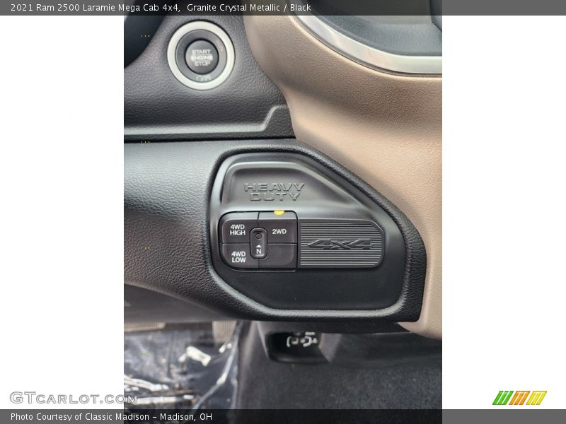  2021 2500 Laramie Mega Cab 4x4 6 Speed Automatic Shifter