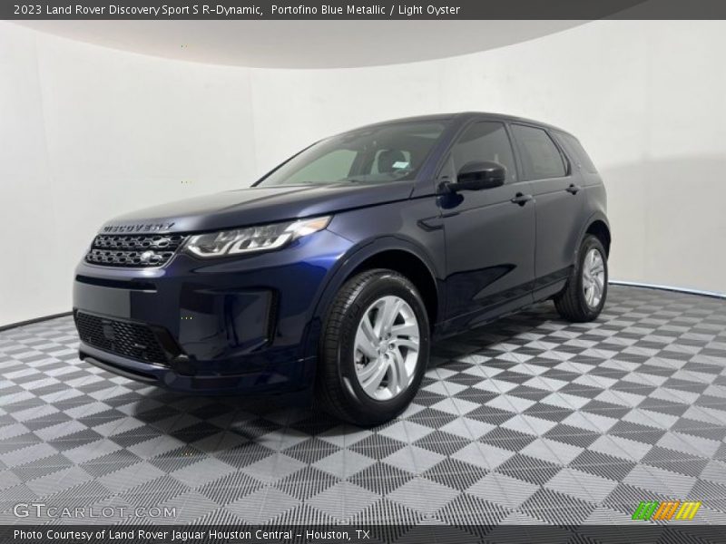 Portofino Blue Metallic / Light Oyster 2023 Land Rover Discovery Sport S R-Dynamic