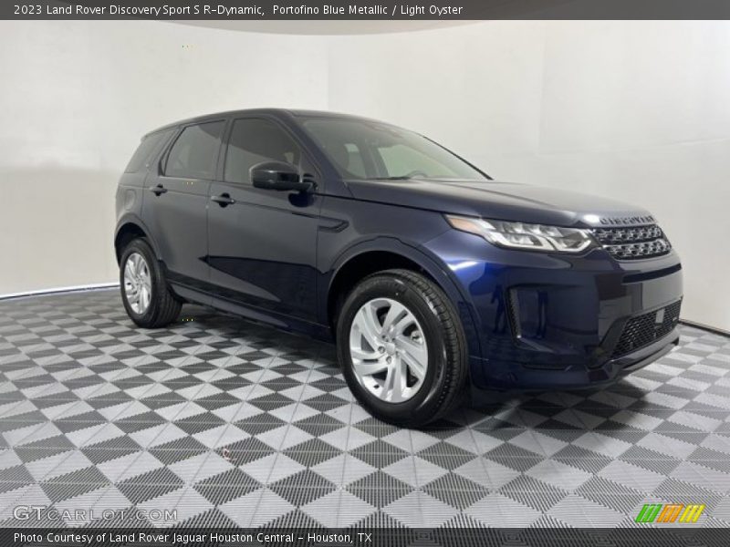 Portofino Blue Metallic / Light Oyster 2023 Land Rover Discovery Sport S R-Dynamic