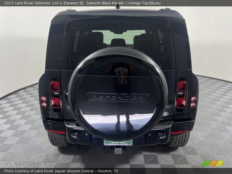 Santorini Black Metallic / Vintage Tan/Ebony 2023 Land Rover Defender 110 X-Dynamic SE