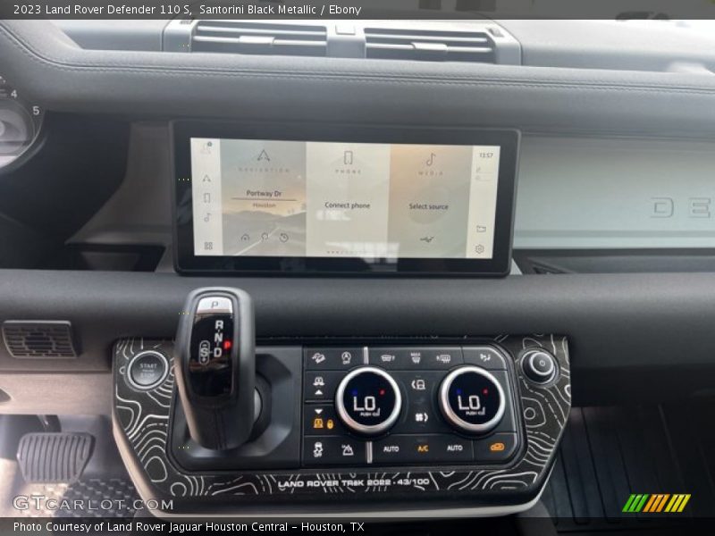  2023 Defender 110 S 8 Speed Automatic Shifter