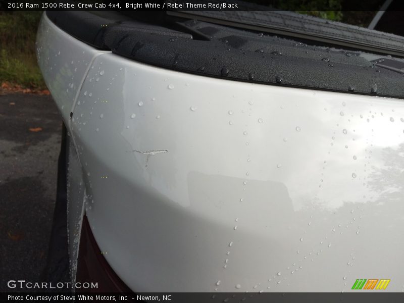 Bright White / Rebel Theme Red/Black 2016 Ram 1500 Rebel Crew Cab 4x4
