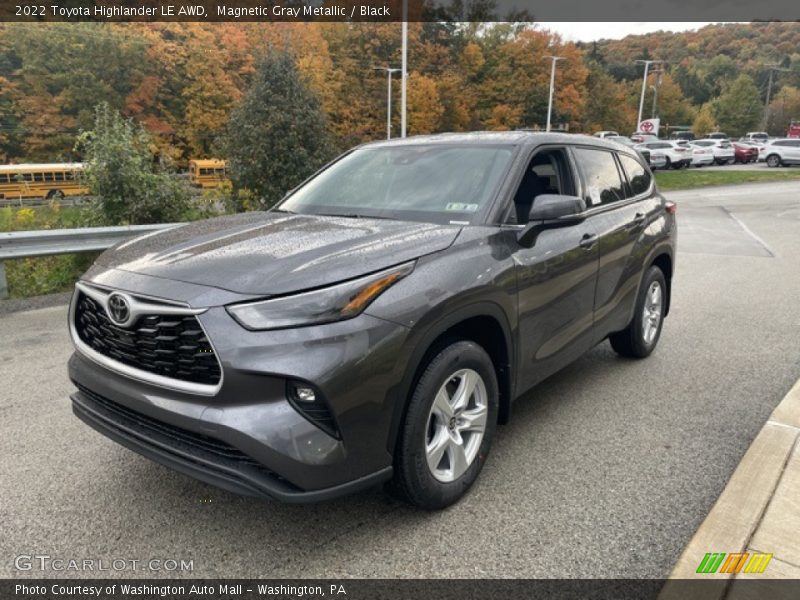 Magnetic Gray Metallic / Black 2022 Toyota Highlander LE AWD