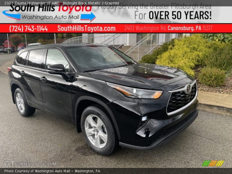 Midnight Black Metallic / Graphite 2022 Toyota Highlander LE AWD