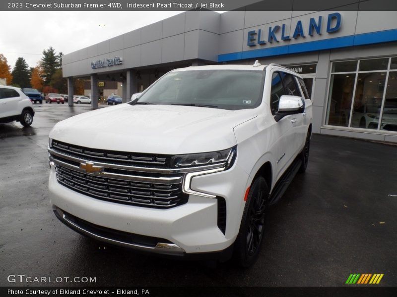 Iridescent Pearl Tricoat / Jet Black 2023 Chevrolet Suburban Premier 4WD