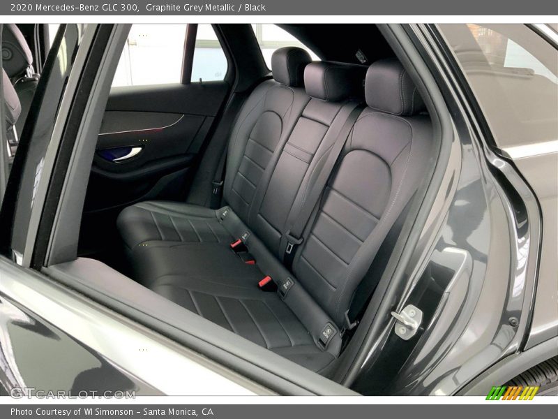 Graphite Grey Metallic / Black 2020 Mercedes-Benz GLC 300