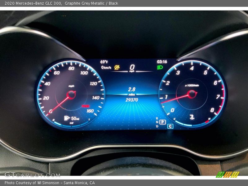 Graphite Grey Metallic / Black 2020 Mercedes-Benz GLC 300