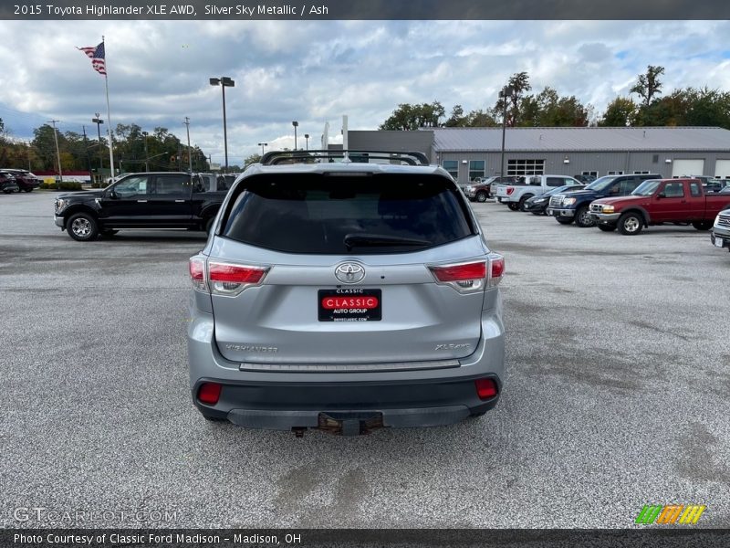 Silver Sky Metallic / Ash 2015 Toyota Highlander XLE AWD