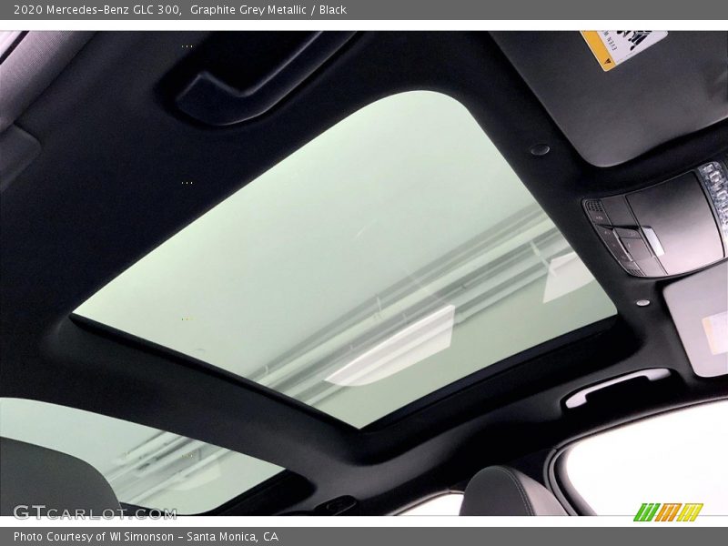 Graphite Grey Metallic / Black 2020 Mercedes-Benz GLC 300