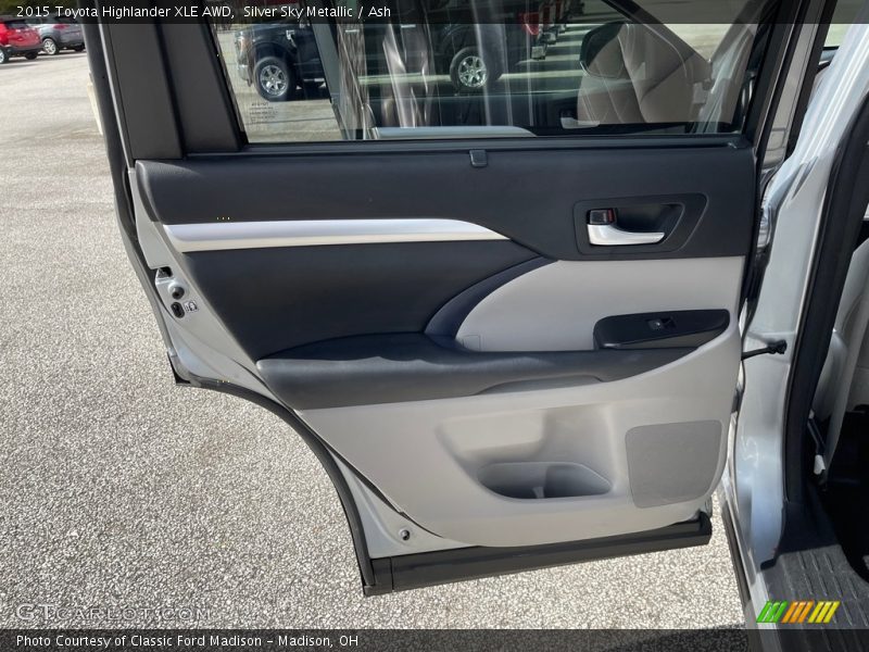 Silver Sky Metallic / Ash 2015 Toyota Highlander XLE AWD