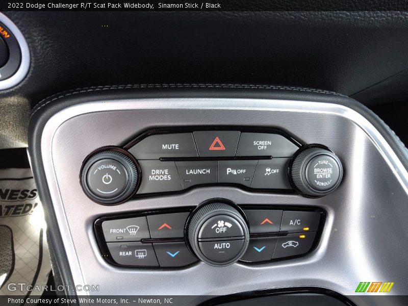 Controls of 2022 Challenger R/T Scat Pack Widebody