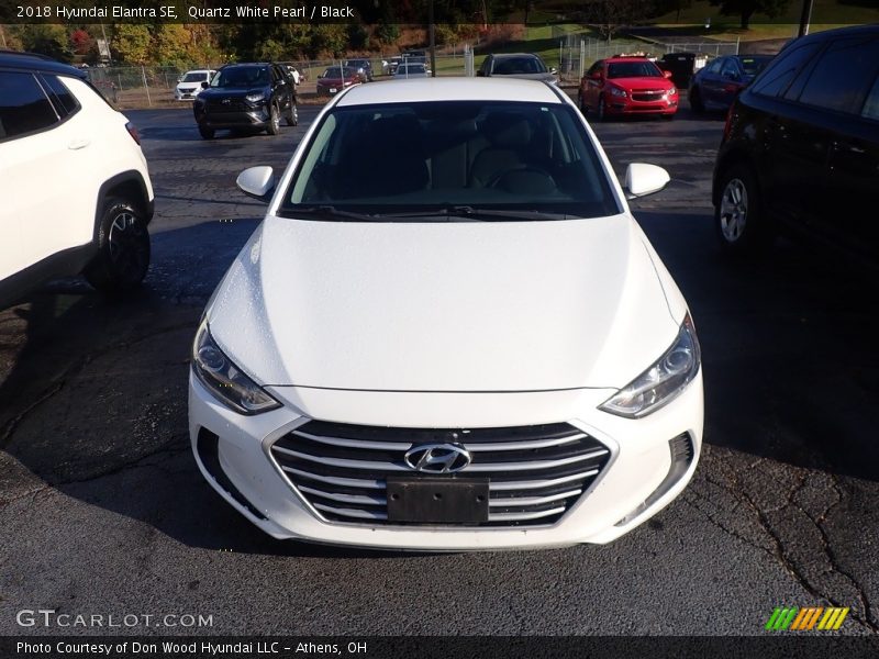 Quartz White Pearl / Black 2018 Hyundai Elantra SE