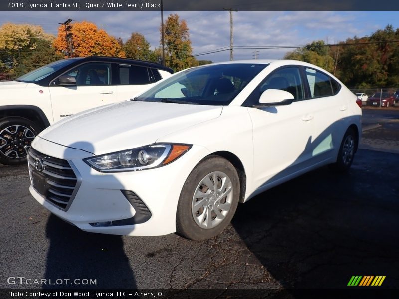 Quartz White Pearl / Black 2018 Hyundai Elantra SE