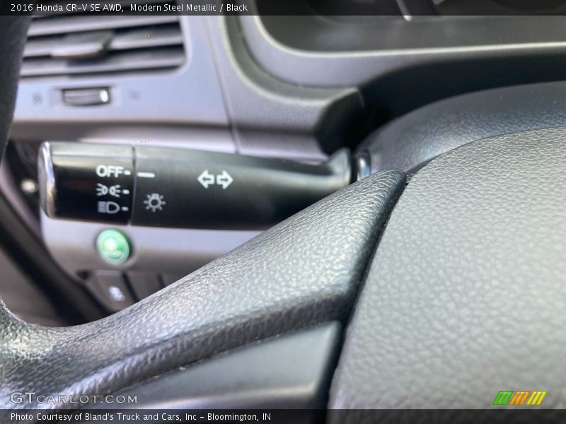 Modern Steel Metallic / Black 2016 Honda CR-V SE AWD