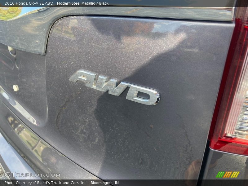 Modern Steel Metallic / Black 2016 Honda CR-V SE AWD