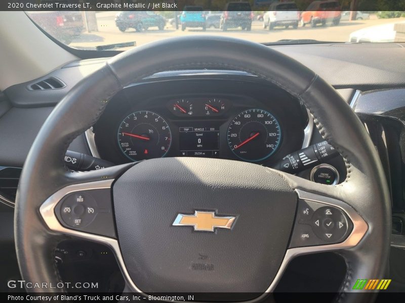 Graphite Metallic / Jet Black 2020 Chevrolet Traverse LT