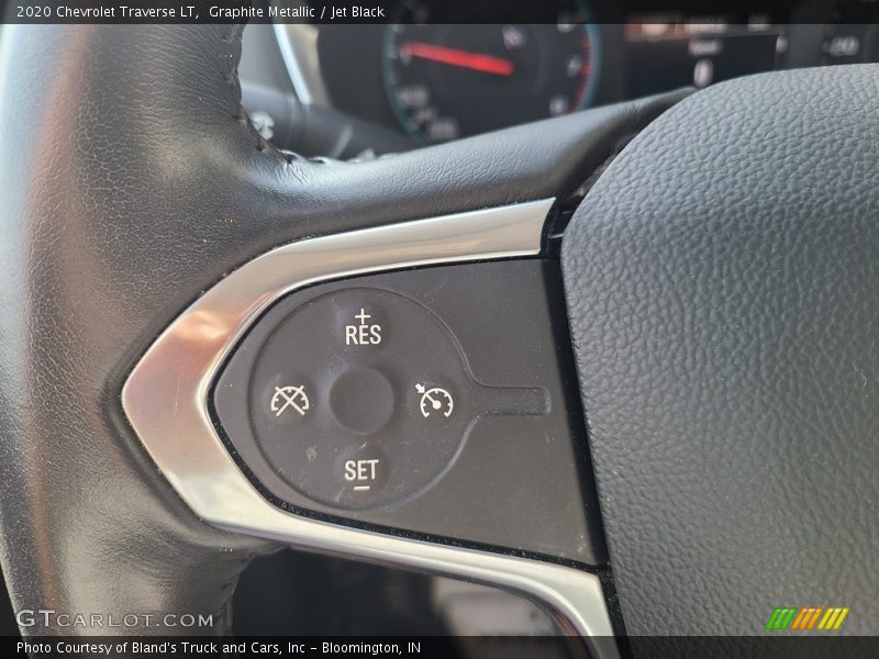 Graphite Metallic / Jet Black 2020 Chevrolet Traverse LT