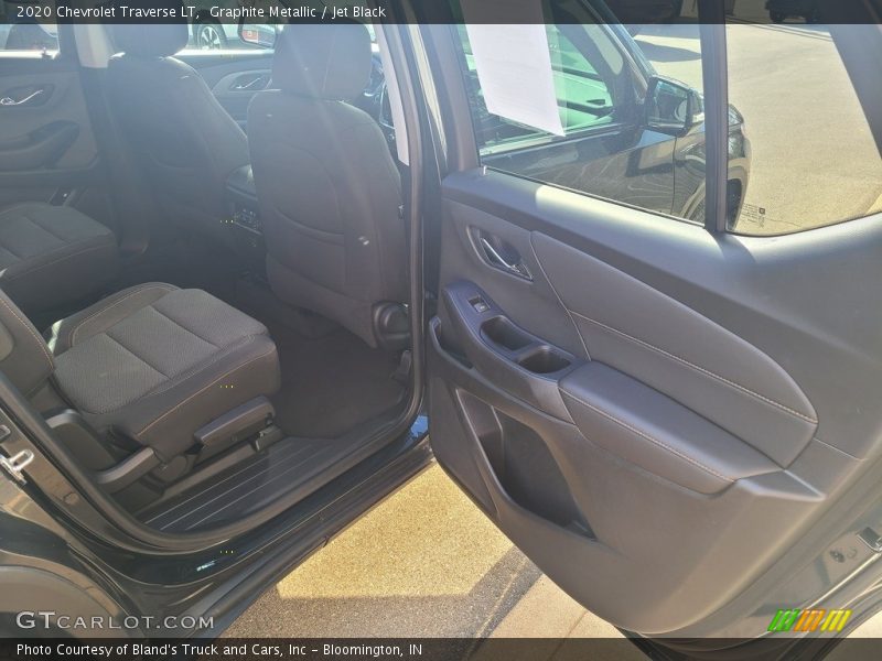 Graphite Metallic / Jet Black 2020 Chevrolet Traverse LT
