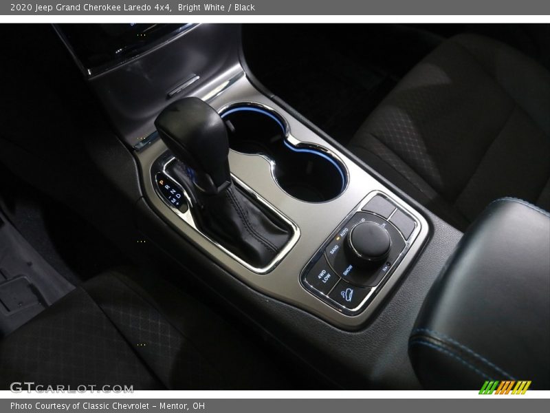 Bright White / Black 2020 Jeep Grand Cherokee Laredo 4x4