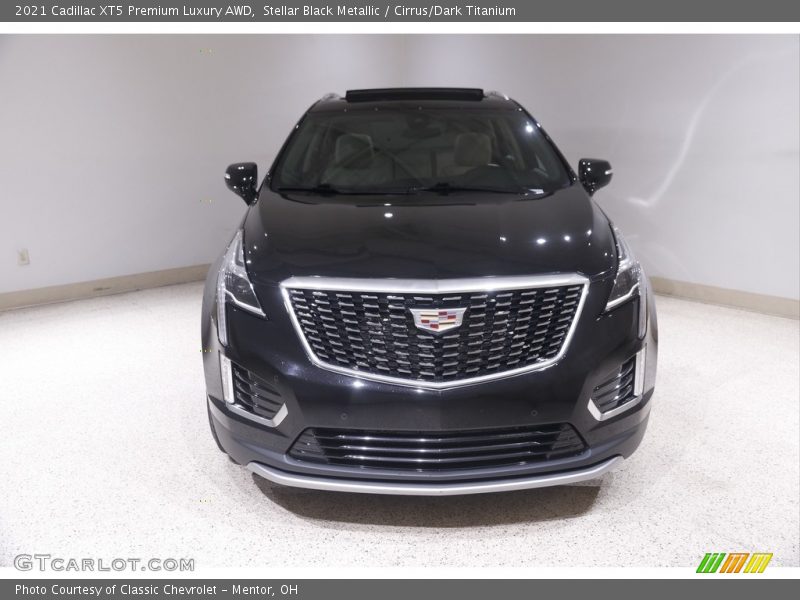 Stellar Black Metallic / Cirrus/Dark Titanium 2021 Cadillac XT5 Premium Luxury AWD
