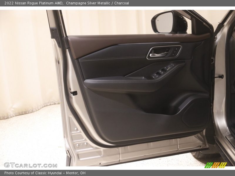 Door Panel of 2022 Rogue Platinum AWD