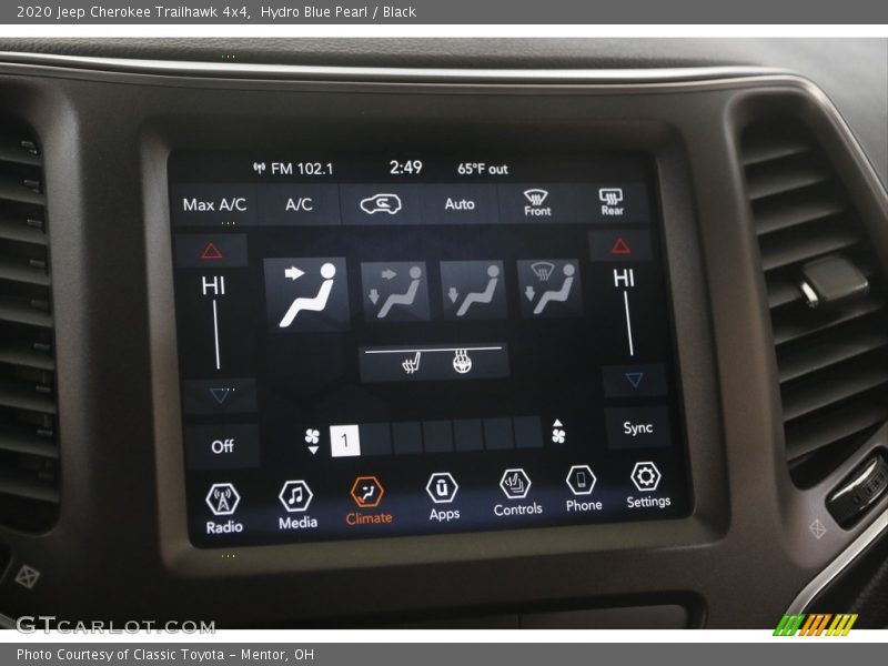 Hydro Blue Pearl / Black 2020 Jeep Cherokee Trailhawk 4x4