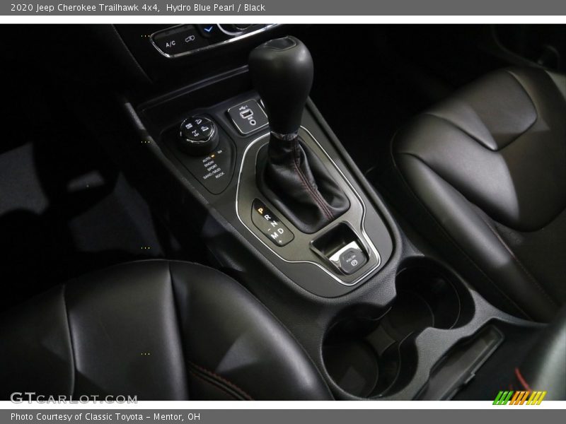 Hydro Blue Pearl / Black 2020 Jeep Cherokee Trailhawk 4x4