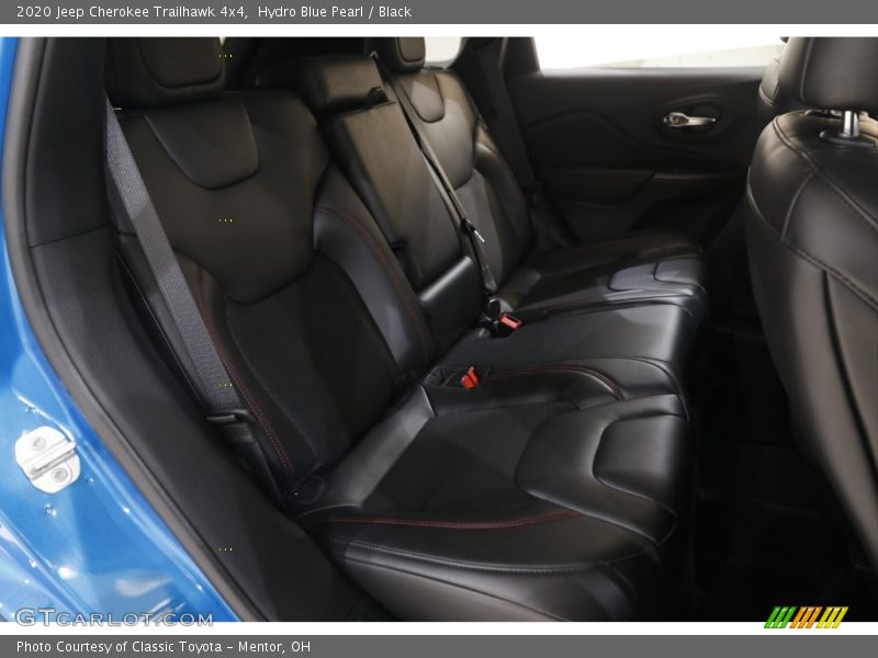 Hydro Blue Pearl / Black 2020 Jeep Cherokee Trailhawk 4x4