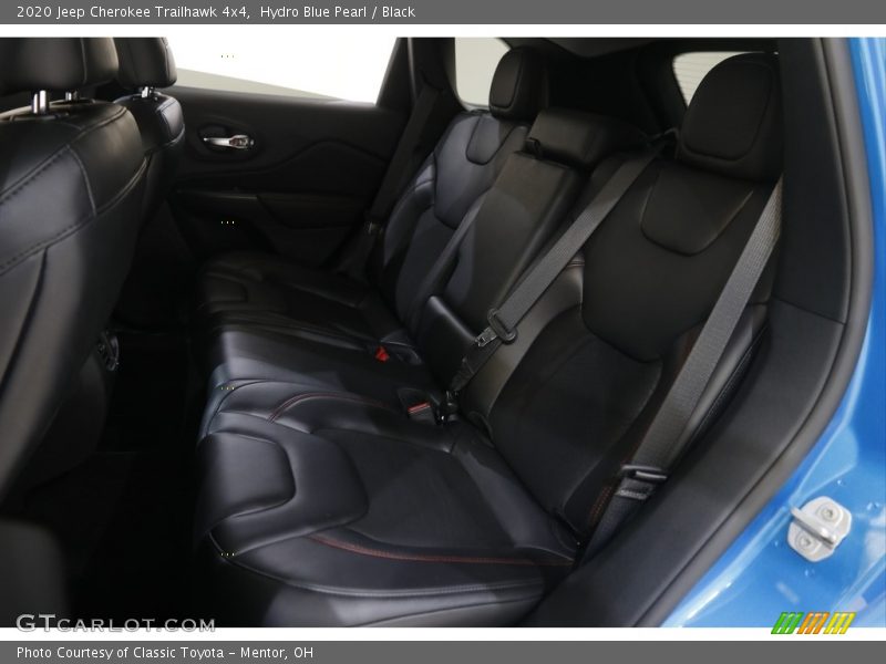 Hydro Blue Pearl / Black 2020 Jeep Cherokee Trailhawk 4x4