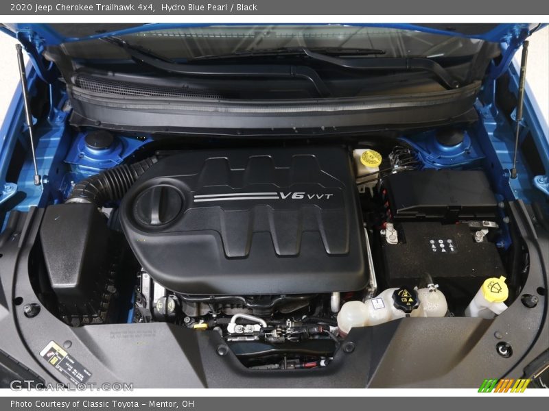 Hydro Blue Pearl / Black 2020 Jeep Cherokee Trailhawk 4x4