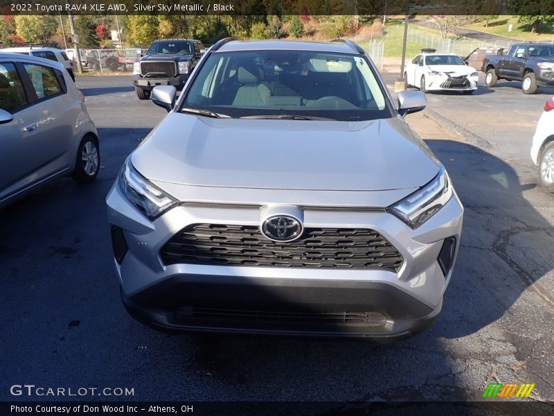 Silver Sky Metallic / Black 2022 Toyota RAV4 XLE AWD