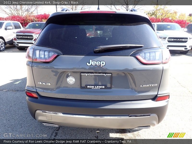 Sting-Gray / Black 2022 Jeep Cherokee Limited 4x4