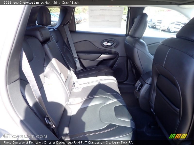 Sting-Gray / Black 2022 Jeep Cherokee Limited 4x4