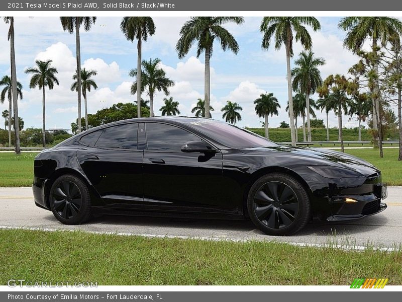 Solid Black / Black/White 2021 Tesla Model S Plaid AWD