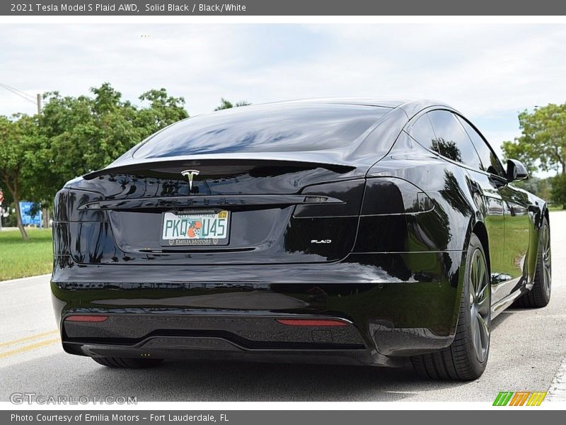 Solid Black / Black/White 2021 Tesla Model S Plaid AWD