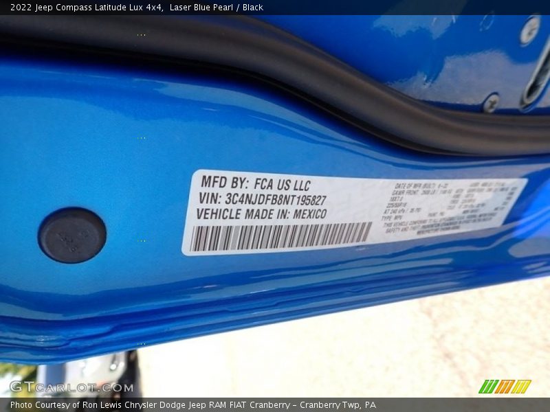 Laser Blue Pearl / Black 2022 Jeep Compass Latitude Lux 4x4