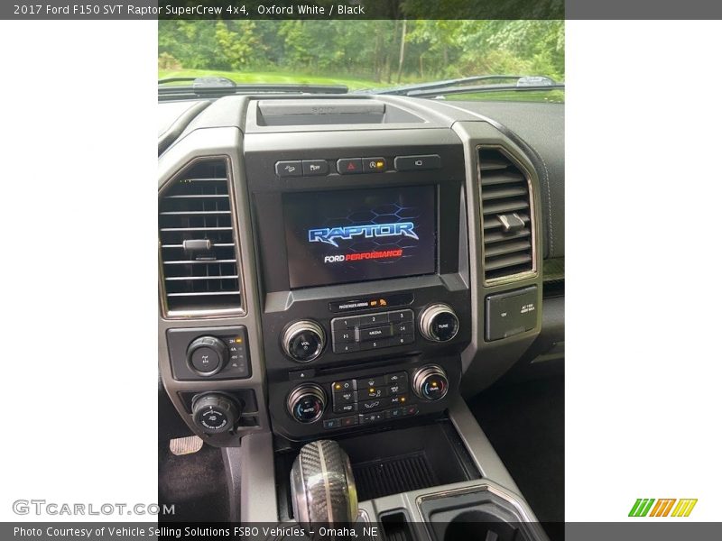 Oxford White / Black 2017 Ford F150 SVT Raptor SuperCrew 4x4