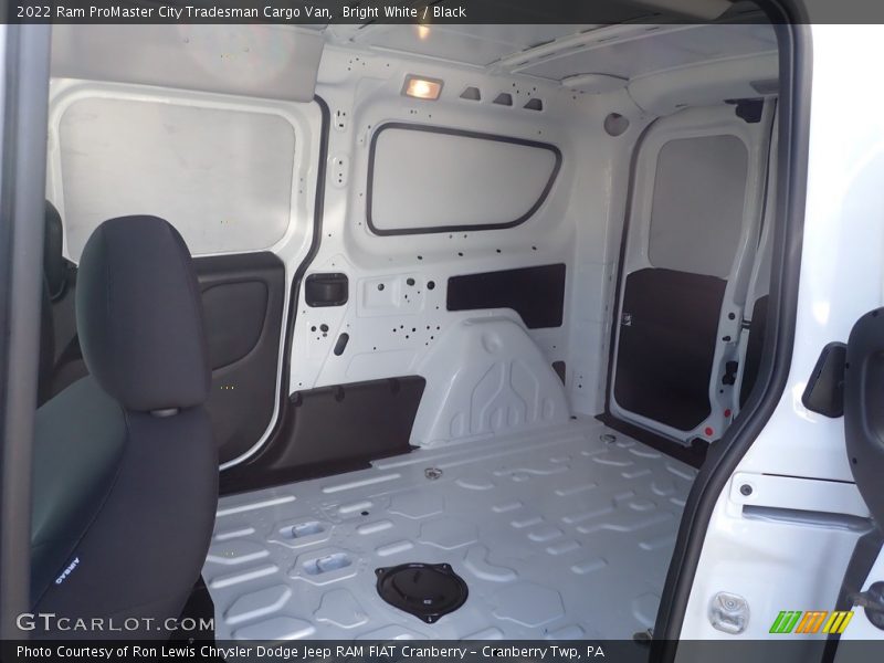 Bright White / Black 2022 Ram ProMaster City Tradesman Cargo Van