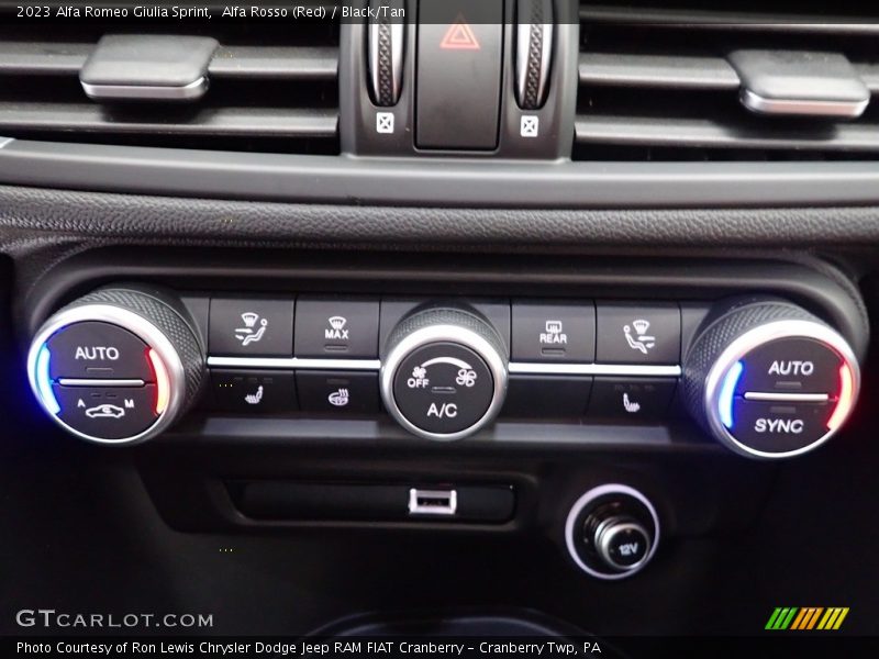 Alfa Rosso (Red) / Black/Tan 2023 Alfa Romeo Giulia Sprint