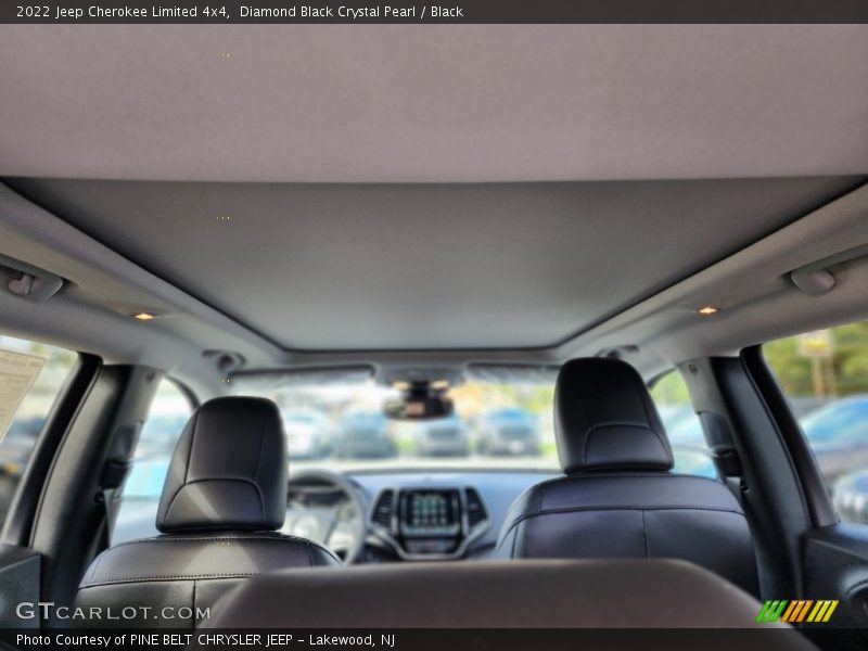 Diamond Black Crystal Pearl / Black 2022 Jeep Cherokee Limited 4x4