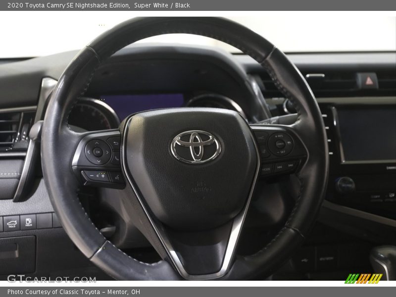 Super White / Black 2020 Toyota Camry SE Nightshade Edition