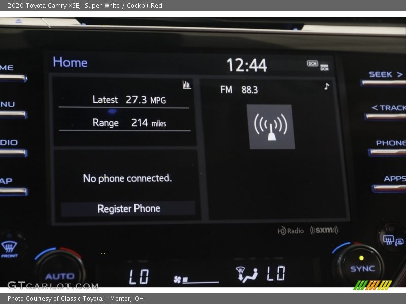 Super White / Cockpit Red 2020 Toyota Camry XSE